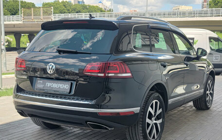 Volkswagen Touareg III, 2017 год, 2 850 000 рублей, 9 фотография