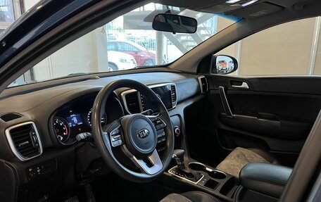 KIA Sportage IV рестайлинг, 2021 год, 2 311 000 рублей, 23 фотография