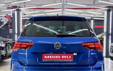 Volkswagen Tiguan II, 2020 год, 3 100 000 рублей, 2 фотография