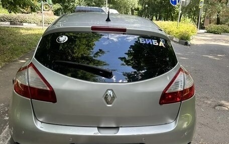 Renault Megane III, 2012 год, 600 000 рублей, 3 фотография