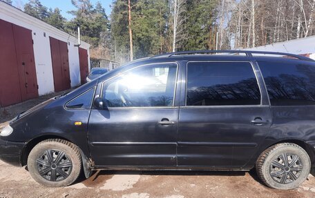 Volkswagen Sharan I рестайлинг, 1998 год, 320 000 рублей, 2 фотография