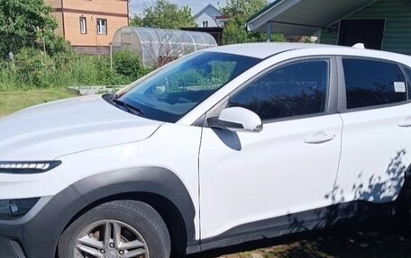 Hyundai Kona I, 2021 год, 2 150 000 рублей, 3 фотография