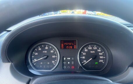 Renault Logan I, 2010 год, 470 000 рублей, 8 фотография