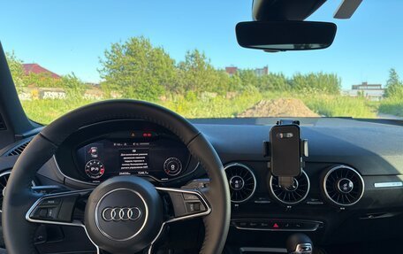 Audi TT, 2015 год, 2 200 000 рублей, 6 фотография