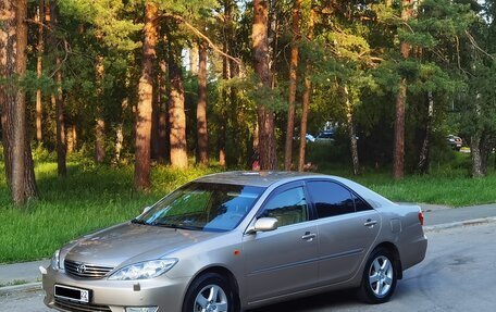 Toyota Camry V40, 2004 год, 990 000 рублей, 4 фотография