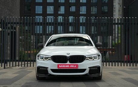 BMW 5 серия, 2018 год, 4 825 000 рублей, 2 фотография