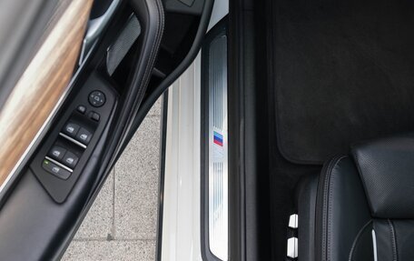 BMW 5 серия, 2018 год, 4 825 000 рублей, 11 фотография
