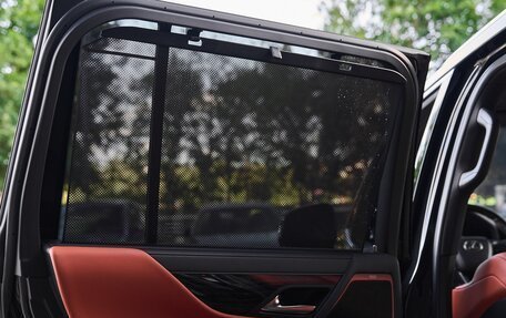 Lexus LX, 2023 год, 17 000 000 рублей, 29 фотография