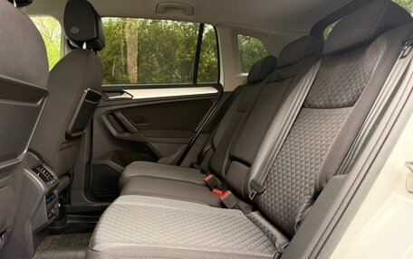 Volkswagen Tiguan II, 2020 год, 2 650 000 рублей, 10 фотография