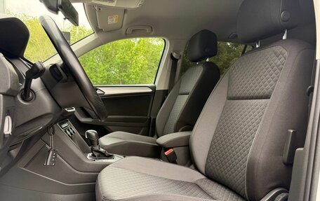 Volkswagen Tiguan II, 2020 год, 2 650 000 рублей, 9 фотография