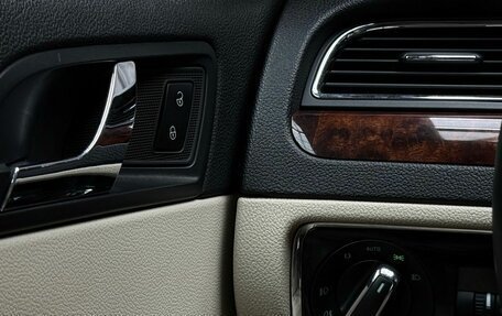Skoda Superb III рестайлинг, 2011 год, 1 279 000 рублей, 25 фотография