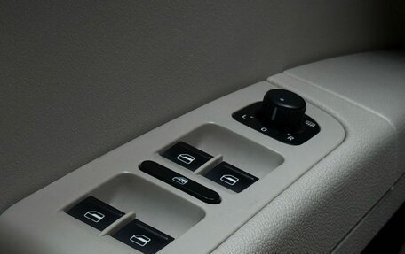 Skoda Superb III рестайлинг, 2011 год, 1 279 000 рублей, 28 фотография