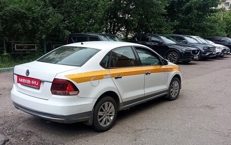 Volkswagen Polo VI (EU Market), 2015 год, 550 000 рублей, 3 фотография
