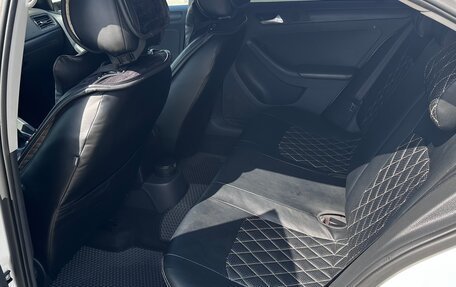 Volkswagen Jetta VI, 2015 год, 1 200 000 рублей, 15 фотография