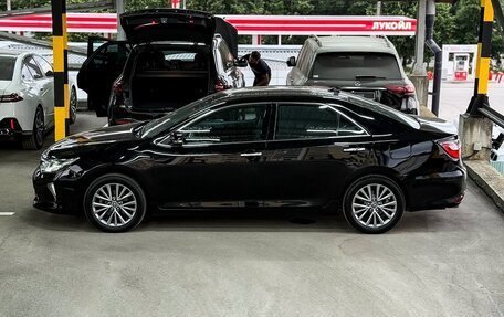 Toyota Camry, 2016 год, 1 990 000 рублей, 4 фотография