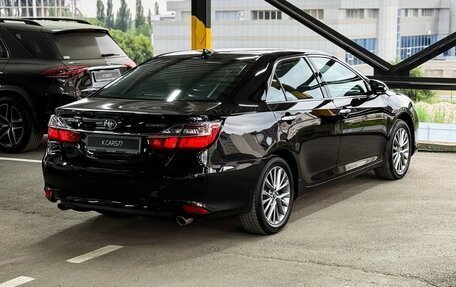 Toyota Camry, 2016 год, 1 990 000 рублей, 14 фотография