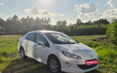 Peugeot 408 I рестайлинг, 2014 год, 530 000 рублей, 2 фотография