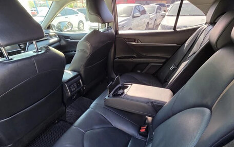 Toyota Camry, 2018 год, 2 899 900 рублей, 8 фотография