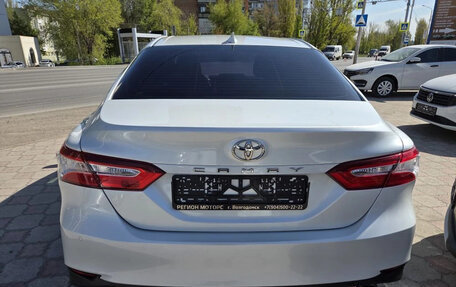 Toyota Camry, 2018 год, 2 899 900 рублей, 5 фотография