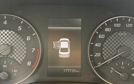 Hyundai Solaris II рестайлинг, 2021 год, 1 420 000 рублей, 9 фотография