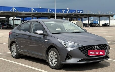 Hyundai Solaris II рестайлинг, 2021 год, 1 420 000 рублей, 3 фотография