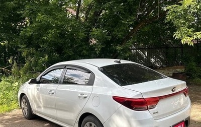 KIA Rio IV, 2018 год, 950 000 рублей, 1 фотография