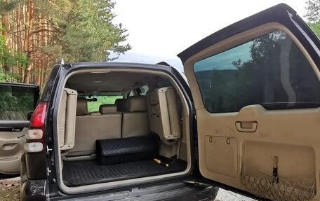 Toyota Land Cruiser Prado 120 рестайлинг, 2008 год, 2 300 000 рублей, 6 фотография