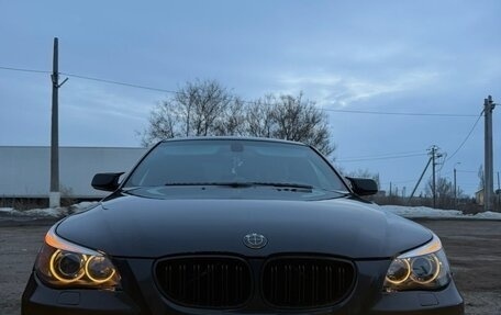 BMW 5 серия, 2006 год, 1 000 000 рублей, 4 фотография