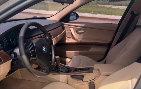 BMW 3 серия, 2005 год, 700 000 рублей, 13 фотография