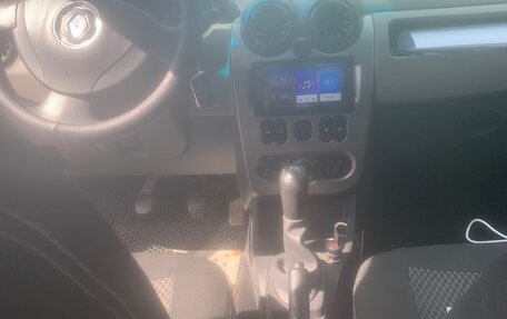 Renault Logan I, 2011 год, 240 000 рублей, 3 фотография