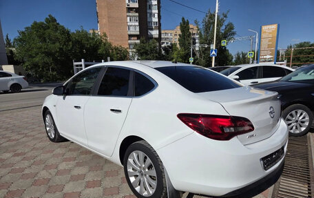 Opel Astra J, 2012 год, 849 900 рублей, 6 фотография