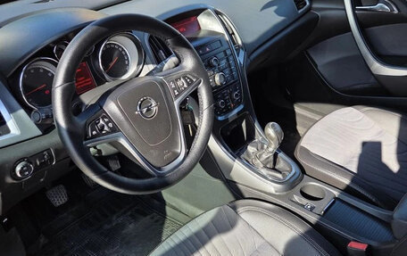 Opel Astra J, 2012 год, 849 900 рублей, 8 фотография