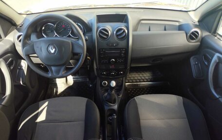 Renault Duster I рестайлинг, 2015 год, 750 000 рублей, 17 фотография