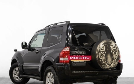 Mitsubishi Pajero III рестайлинг, 2003 год, 1 099 000 рублей, 7 фотография