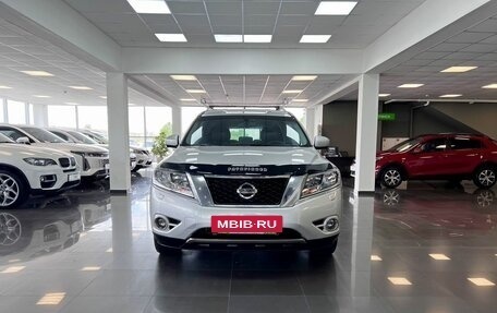Nissan Pathfinder, 2015 год, 1 795 000 рублей, 3 фотография
