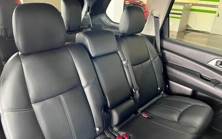 Nissan Pathfinder, 2015 год, 1 795 000 рублей, 16 фотография