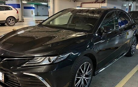 Toyota Camry, 2024 год, 3 278 000 рублей, 2 фотография