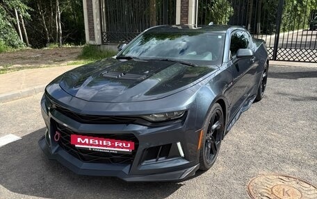Chevrolet Camaro VI, 2020 год, 5 650 000 рублей, 2 фотография
