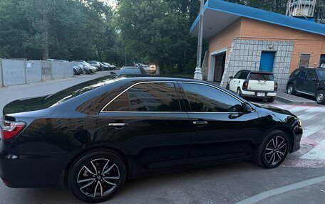 Toyota Camry, 2017 год, 2 350 000 рублей, 3 фотография