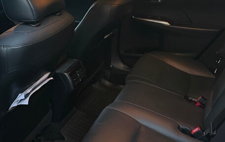 Toyota Camry, 2017 год, 2 350 000 рублей, 8 фотография