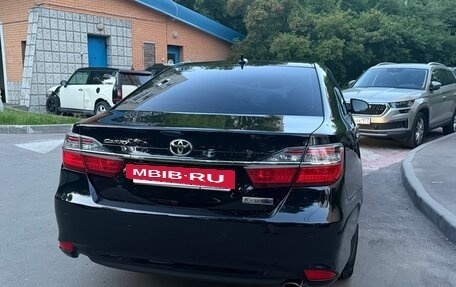 Toyota Camry, 2017 год, 2 350 000 рублей, 6 фотография