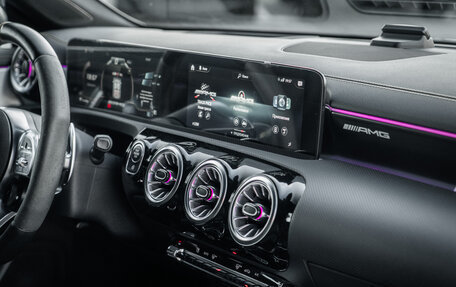 Mercedes-Benz CLA AMG, 2021 год, 4 990 000 рублей, 7 фотография