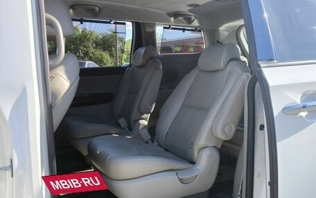 KIA Carnival III, 2018 год, 2 900 000 рублей, 15 фотография