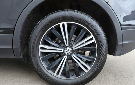 Volkswagen Tiguan II, 2018 год, 2 625 000 рублей, 9 фотография