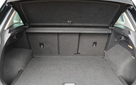 Volkswagen Tiguan II, 2018 год, 2 625 000 рублей, 22 фотография