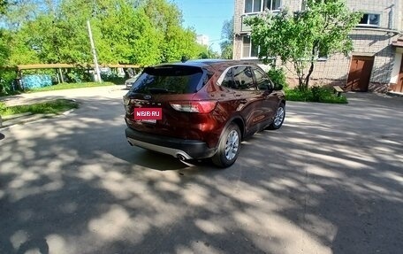 Ford Escape, 2021 год, 1 800 000 рублей, 3 фотография