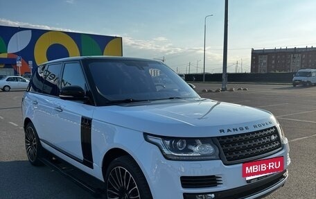 Land Rover Range Rover IV рестайлинг, 2015 год, 4 200 000 рублей, 2 фотография