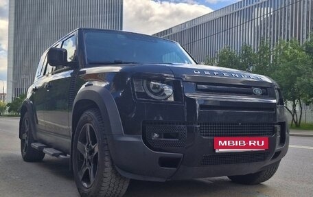 Land Rover Defender II, 2021 год, 7 070 000 рублей, 2 фотография