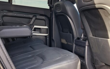 Land Rover Defender II, 2021 год, 7 070 000 рублей, 13 фотография