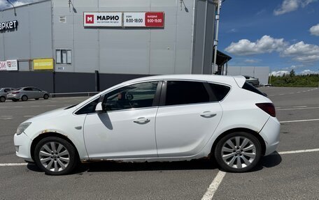 Opel Astra J, 2011 год, 370 000 рублей, 4 фотография